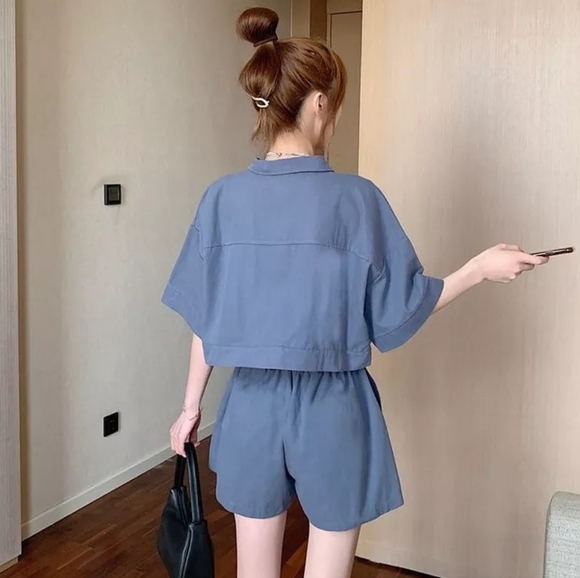 Blue shorts short sleeve shirt set - Picture 2 of 11